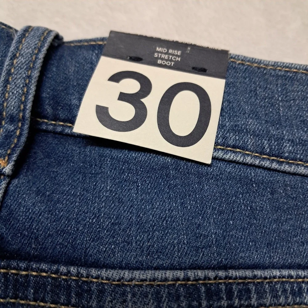 NWT Gap Baby Boot Jeans Womens 30/10 Tall Blue Mid Rise Medium WashStretch Denim